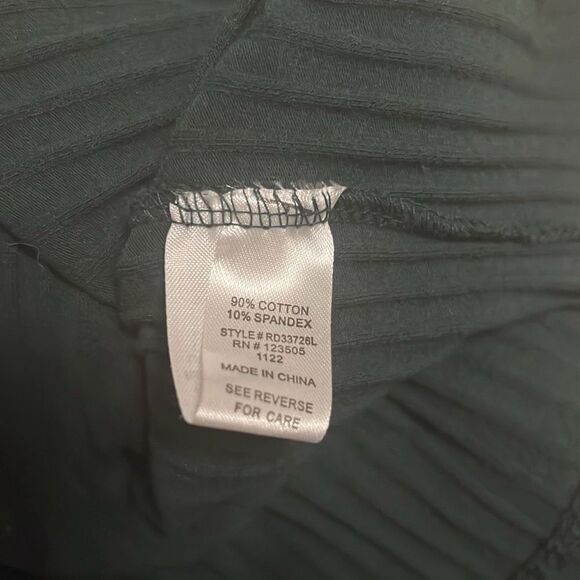 ✨Army Green ribbed button through midi dress✨ - Picture 6 of 6